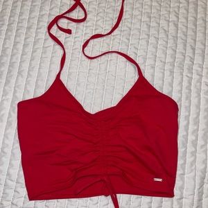 Hollister new season cinched crop